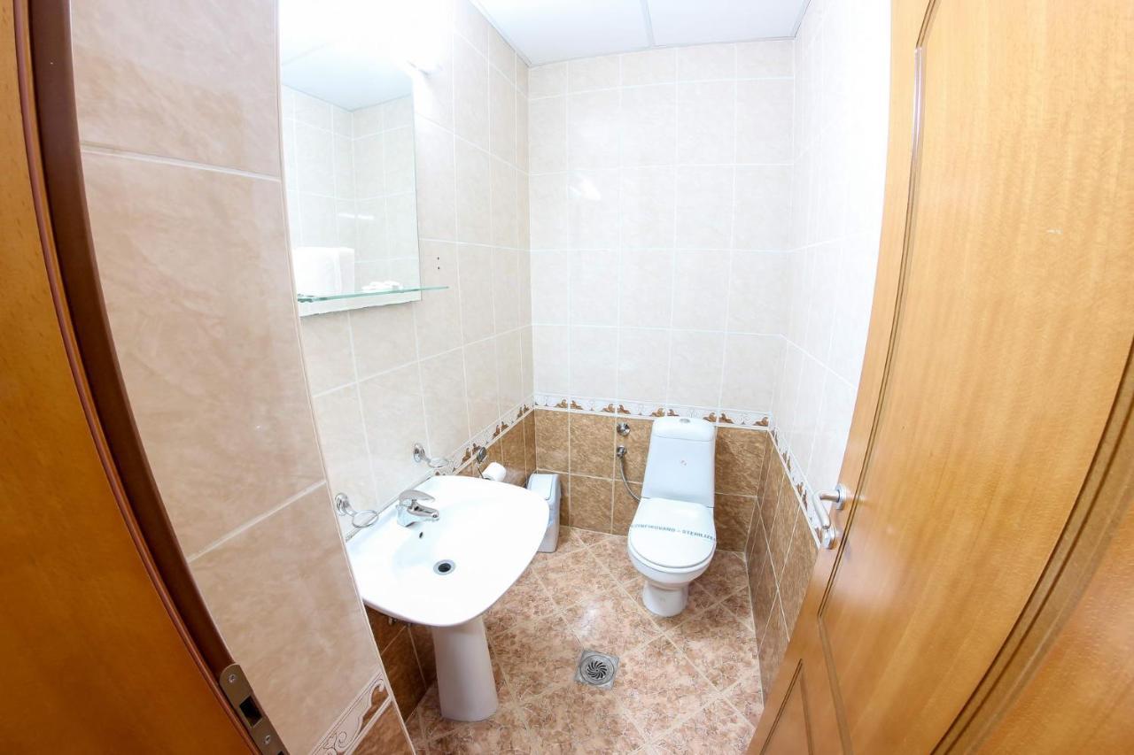 Hotel Ravni Gaj Knic Exteriér fotografie